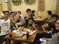 兴义烧烤加盟,学烧烤技术,开烧烤店多少钱疯狂烤翅加盟
